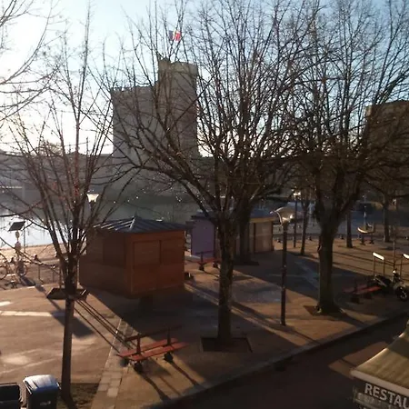 Apartment Sur Le Port La Rochelle (Charente-Maritime)